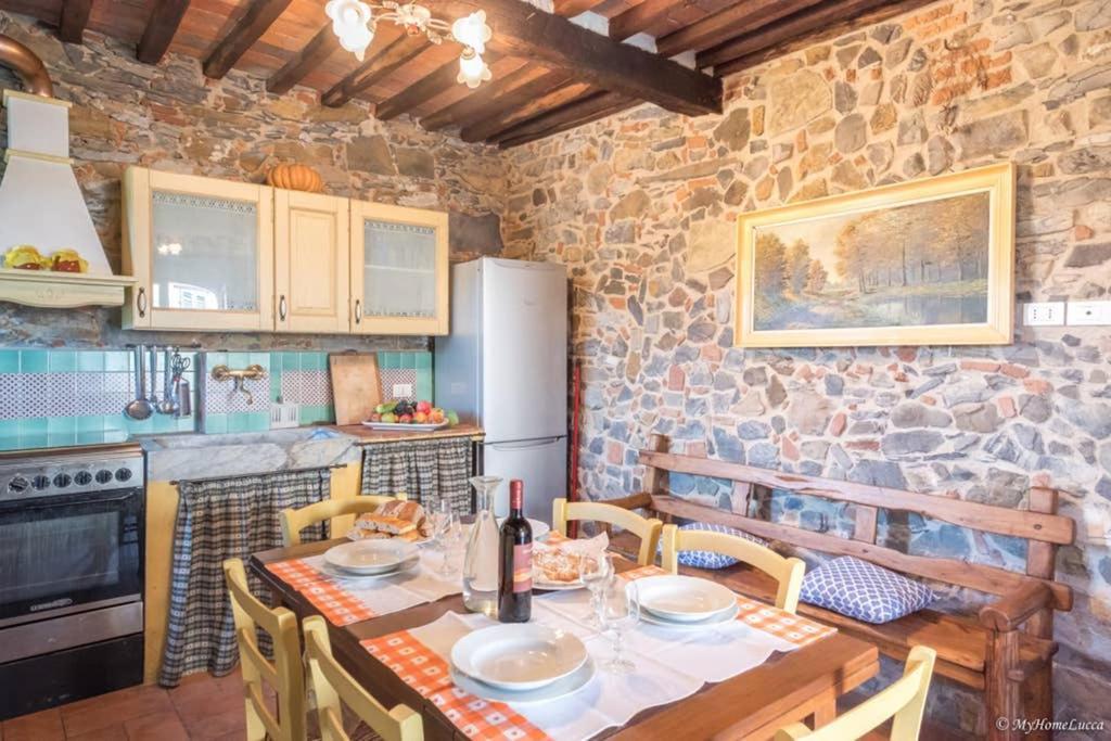 Alla Bella Aurora With Amazing Pool In Tuscany Lucca Exterior foto